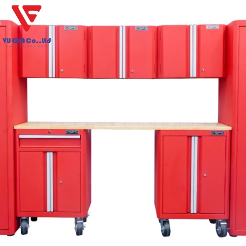  Set of 8 CSPS cabinets 335cm