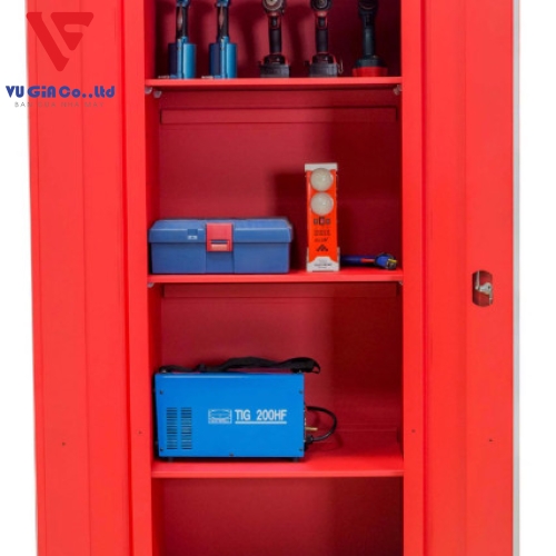  Set of 8 CSPS cabinets 335cm