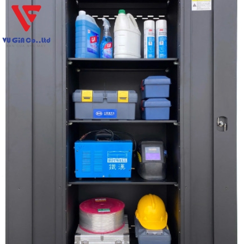  Set of 8 CSPS cabinets 335cm